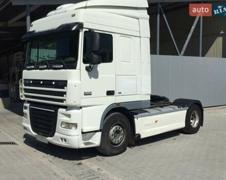 Белый Даф XF 105, объемом двигателя 12.9 л и пробегом 1 тыс. км за 10500 $, фото 1 на Automoto.ua