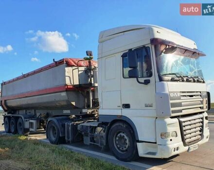 Белый Даф XF 105, объемом двигателя 12.9 л и пробегом 980 тыс. км за 12000 $, фото 2 на Automoto.ua