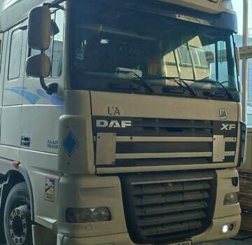 Білий Даф XF 105, об'ємом двигуна 12.9 л та пробігом 10 тис. км за 10100 $, фото 4 на Automoto.ua