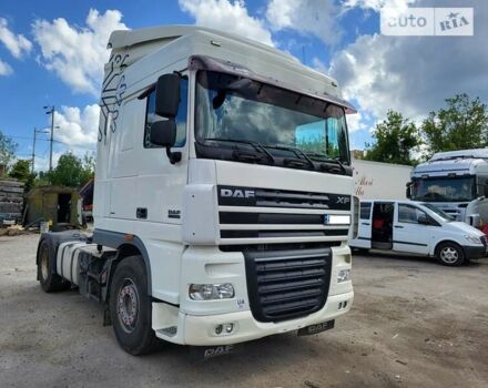 Белый Даф XF 105, объемом двигателя 12.9 л и пробегом 110 тыс. км за 12857 $, фото 2 на Automoto.ua