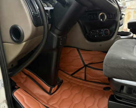 Белый Даф XF 105, объемом двигателя 12.9 л и пробегом 950 тыс. км за 12500 $, фото 25 на Automoto.ua