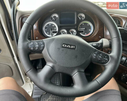 Белый Даф XF 105, объемом двигателя 12.9 л и пробегом 999 тыс. км за 10699 $, фото 29 на Automoto.ua