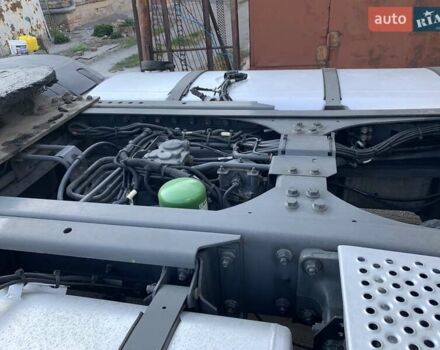 Білий Даф XF 105, об'ємом двигуна 12.5 л та пробігом 900 тис. км за 18700 $, фото 23 на Automoto.ua