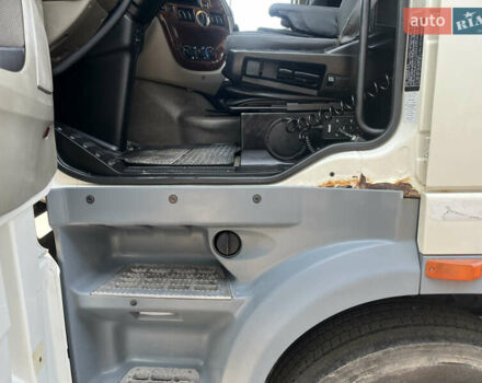 Белый Даф XF 105, объемом двигателя 12.9 л и пробегом 999 тыс. км за 10699 $, фото 25 на Automoto.ua