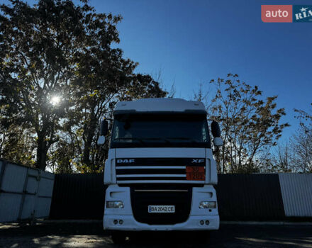 Даф XF 105 2012 у Кропивницькому (Кіровограді) на Automoto.ua Білий Даф XF 105, об'ємом двигуна 12.9 л та пробігом 1 тис. км за 11200 $, фото 4 на Automoto.ua