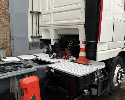 Белый Даф XF 105, объемом двигателя 12.9 л и пробегом 950 тыс. км за 12500 $, фото 14 на Automoto.ua