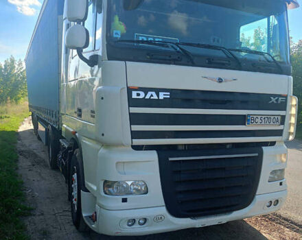 Белый Даф XF 105, объемом двигателя 0 л и пробегом 104 тыс. км за 13500 $, фото 1 на Automoto.ua