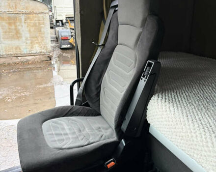 Белый Даф XF 105, объемом двигателя 12.9 л и пробегом 950 тыс. км за 12500 $, фото 21 на Automoto.ua