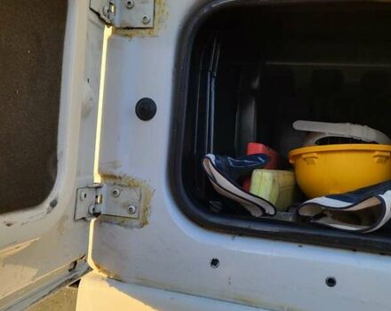 Белый Даф XF 105, объемом двигателя 12.9 л и пробегом 745 тыс. км за 25000 $, фото 10 на Automoto.ua