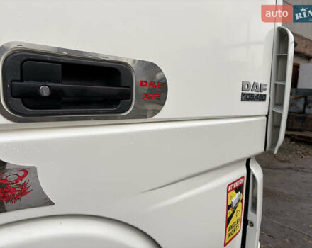 Белый Даф XF 105, объемом двигателя 12.9 л и пробегом 950 тыс. км за 12500 $, фото 10 на Automoto.ua