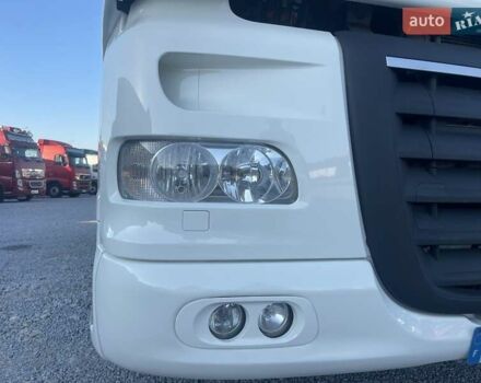 Белый Даф XF 105, объемом двигателя 12.9 л и пробегом 692 тыс. км за 25085 $, фото 12 на Automoto.ua