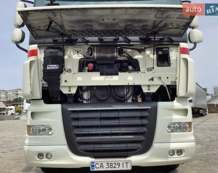 Белый Даф XF 105, объемом двигателя 12.9 л и пробегом 100 тыс. км за 16900 $, фото 4 на Automoto.ua