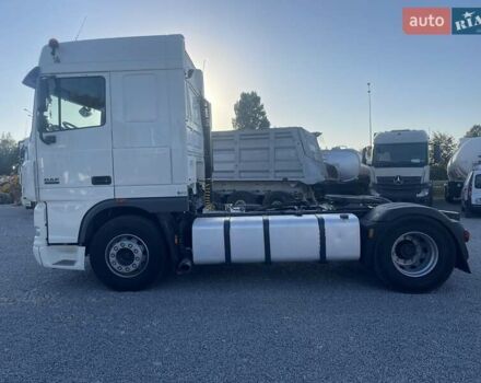 Белый Даф XF 105, объемом двигателя 12.9 л и пробегом 692 тыс. км за 25085 $, фото 7 на Automoto.ua