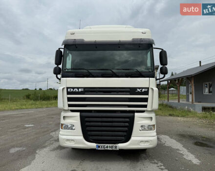 Белый Даф XF 105, объемом двигателя 12.5 л и пробегом 720 тыс. км за 17900 $, фото 1 на Automoto.ua