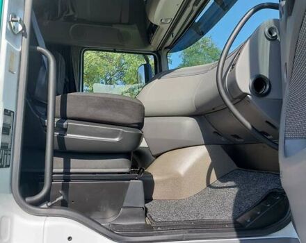 Белый Даф XF 105, объемом двигателя 12.9 л и пробегом 560 тыс. км за 29909 $, фото 26 на Automoto.ua