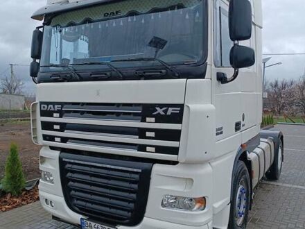 Белый Даф XF 105, объемом двигателя 12.9 л и пробегом 1 тыс. км за 10000 $, фото 1 на Automoto.ua