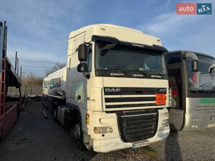 Даф XF 105 2008 в Львове на Automoto.ua Белый Даф XF 105, объемом двигателя 12.9 л и пробегом 134 тыс. км за 35500 $, фото 1 на Automoto.ua
