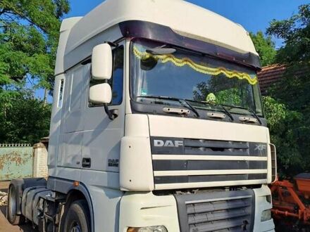 Даф XF 105 2008 у Миколаєві на Automoto.ua Білий Даф XF 105, об'ємом двигуна 12.9 л та пробігом 1 тис. км за 12500 $, фото 1 на Automoto.ua