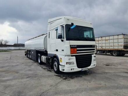 Даф XF 105 2008 в Николаеве на Automoto.ua Белый Даф XF 105, объемом двигателя 12.9 л и пробегом 1000 тыс. км за 12000 $, фото 1 на Automoto.ua