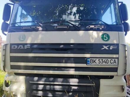Білий Даф XF 105, об'ємом двигуна 12.9 л та пробігом 1 тис. км за 9600 $, фото 1 на Automoto.ua