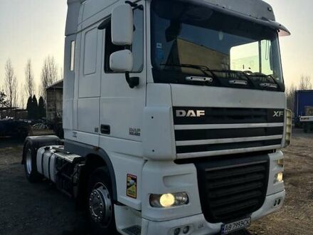 Даф XF 105 2009 у Хусте на Automoto.ua Білий Даф XF 105, об'ємом двигуна 12.9 л та пробігом 722 тис. км за 9900 $, фото 1 на Automoto.ua