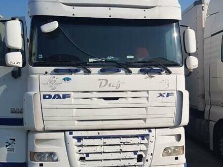 Белый Даф XF 105, объемом двигателя 12.9 л и пробегом 950 тыс. км за 20000 $, фото 1 на Automoto.ua