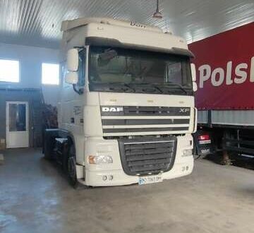 Даф XF 105 2010 у Тернополі на Automoto.ua Білий Даф XF 105, об'ємом двигуна 12.9 л та пробігом 996 тис. км за 10900 $, фото 1 на Automoto.ua