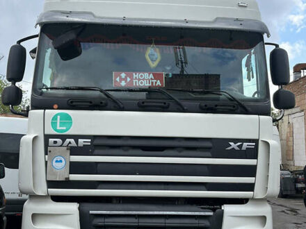 Даф XF 105 2011 в Киеве на Automoto.ua Белый Даф XF 105, объемом двигателя 12.9 л и пробегом 1 тыс. км за 12999 $, фото 1 на Automoto.ua