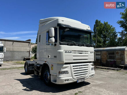Даф XF 105 2011 в Черкассах на Automoto.ua Белый Даф XF 105, объемом двигателя 12.9 л и пробегом 100 тыс. км за 10800 $, фото 1 на Automoto.ua