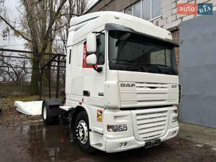 Белый Даф XF 105, объемом двигателя 12.9 л и пробегом 950 тыс. км за 12500 $, фото 1 на Automoto.ua