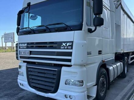 Даф XF 105 2012 в Кривом Роге на Automoto.ua Белый Даф XF 105, объемом двигателя 12.9 л и пробегом 883 тыс. км за 29900 $, фото 1 на Automoto.ua