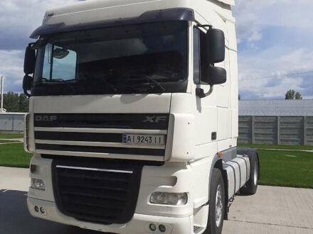 Белый Даф XF 105, объемом двигателя 12.9 л и пробегом 850 тыс. км за 15000 $, фото 1 на Automoto.ua