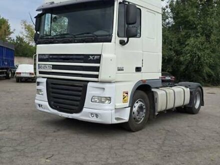 Даф XF 105 2012 в Кривом Роге на Automoto.ua Белый Даф XF 105, объемом двигателя 12.9 л и пробегом 920 тыс. км за 9500 $, фото 1 на Automoto.ua