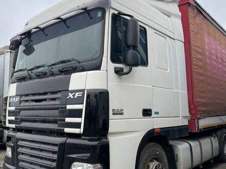 Білий Даф XF 105, об'ємом двигуна 12.9 л та пробігом 881 тис. км за 15000 $, фото 1 на Automoto.ua