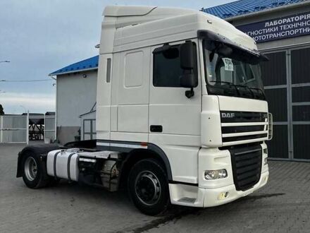 Даф XF 105 2013 в Хотине на Automoto.ua Белый Даф XF 105, объемом двигателя 12.8 л и пробегом 880 тыс. км за 19500 $, фото 1 на Automoto.ua
