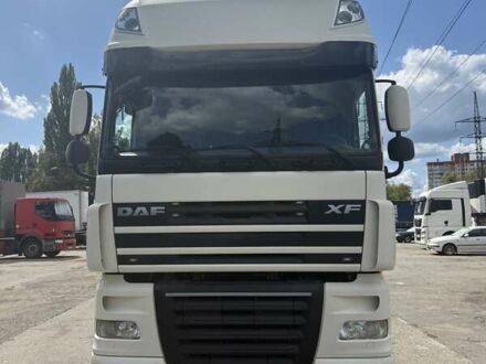 Белый Даф XF 105, объемом двигателя 12.9 л и пробегом 973 тыс. км за 18000 $, фото 1 на Automoto.ua
