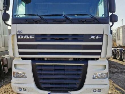 Білий Даф XF 105, об'ємом двигуна 12.9 л та пробігом 102 тис. км за 6500 $, фото 1 на Automoto.ua