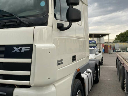 Белый Даф XF 105, объемом двигателя 12.9 л и пробегом 900 тыс. км за 15500 $, фото 1 на Automoto.ua