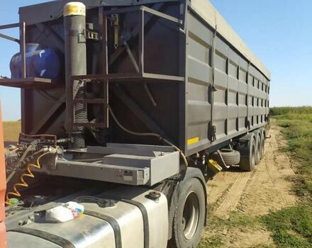 Даф XF 105 2006 у Хмельницькому на Automoto.ua Червоний Даф XF 105, об'ємом двигуна 12.9 л та пробігом 1 тис. км за 220000 $, фото 8 на Automoto.ua