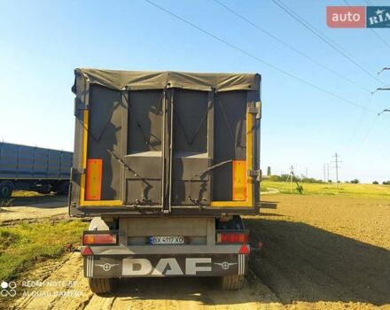 Даф XF 105 2006 у Хмельницькому на Automoto.ua Червоний Даф XF 105, об'ємом двигуна 12.9 л та пробігом 1 тис. км за 220000 $, фото 4 на Automoto.ua