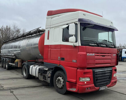 Красный Даф XF 105, объемом двигателя 12.9 л и пробегом 1 тыс. км за 9500 $, фото 2 на Automoto.ua