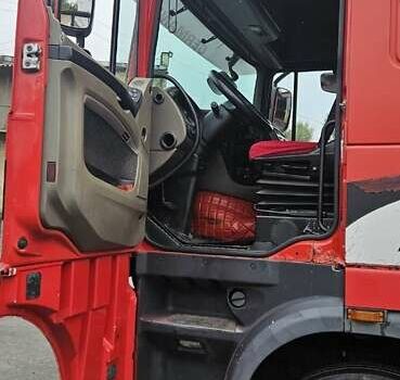 Червоний Даф XF 105, об'ємом двигуна 12.9 л та пробігом 2 тис. км за 7400 $, фото 4 на Automoto.ua