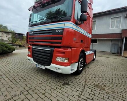 Красный Даф XF 105, объемом двигателя 12.9 л и пробегом 929 тыс. км за 12000 $, фото 3 на Automoto.ua