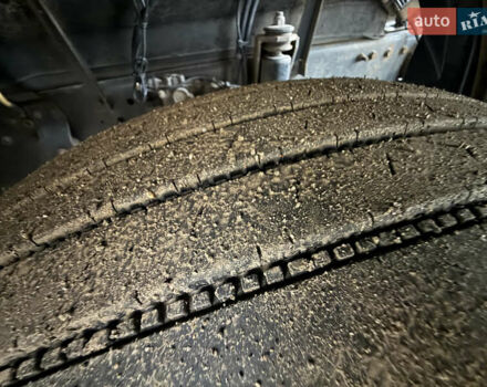 Червоний Даф XF 105, об'ємом двигуна 12.9 л та пробігом 989 тис. км за 9499 $, фото 13 на Automoto.ua