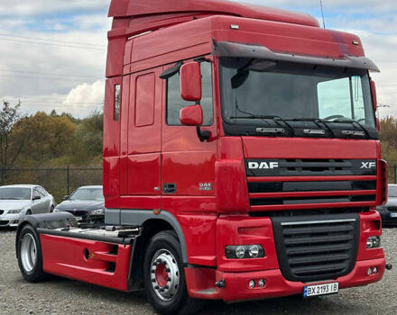 Красный Даф XF 105, объемом двигателя 12.9 л и пробегом 1 тыс. км за 12000 $, фото 1 на Automoto.ua