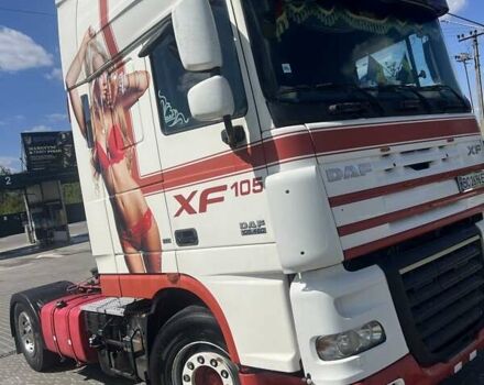 Красный Даф XF 105, объемом двигателя 12.9 л и пробегом 200 тыс. км за 10000 $, фото 24 на Automoto.ua