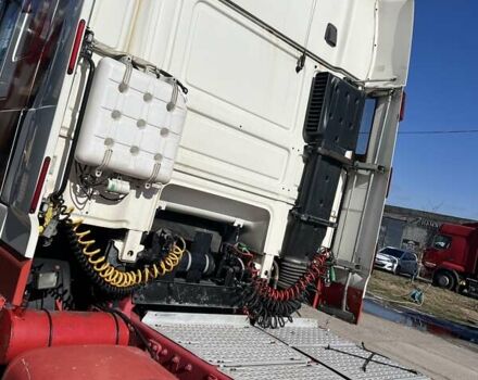 Красный Даф XF 105, объемом двигателя 12.9 л и пробегом 200 тыс. км за 10000 $, фото 3 на Automoto.ua