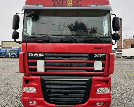 Красный Даф XF 105, объемом двигателя 12.9 л и пробегом 980 тыс. км за 13500 $, фото 1 на Automoto.ua