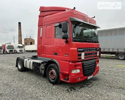 Красный Даф XF 105, объемом двигателя 12.9 л и пробегом 980 тыс. км за 13500 $, фото 7 на Automoto.ua