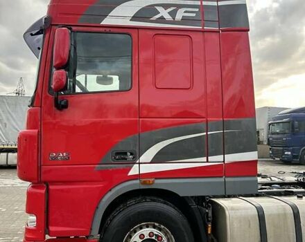 Червоний Даф XF 105, об'ємом двигуна 12.9 л та пробігом 920 тис. км за 11000 $, фото 1 на Automoto.ua